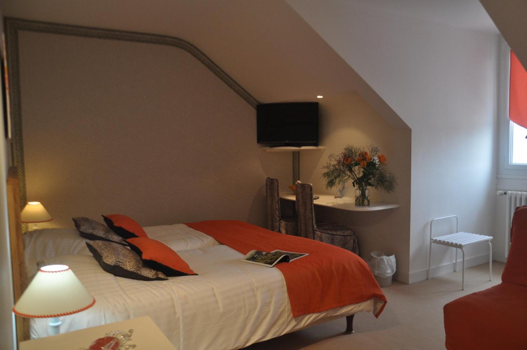Chitenay Logis Auberge Du Centre מראה חיצוני תמונה