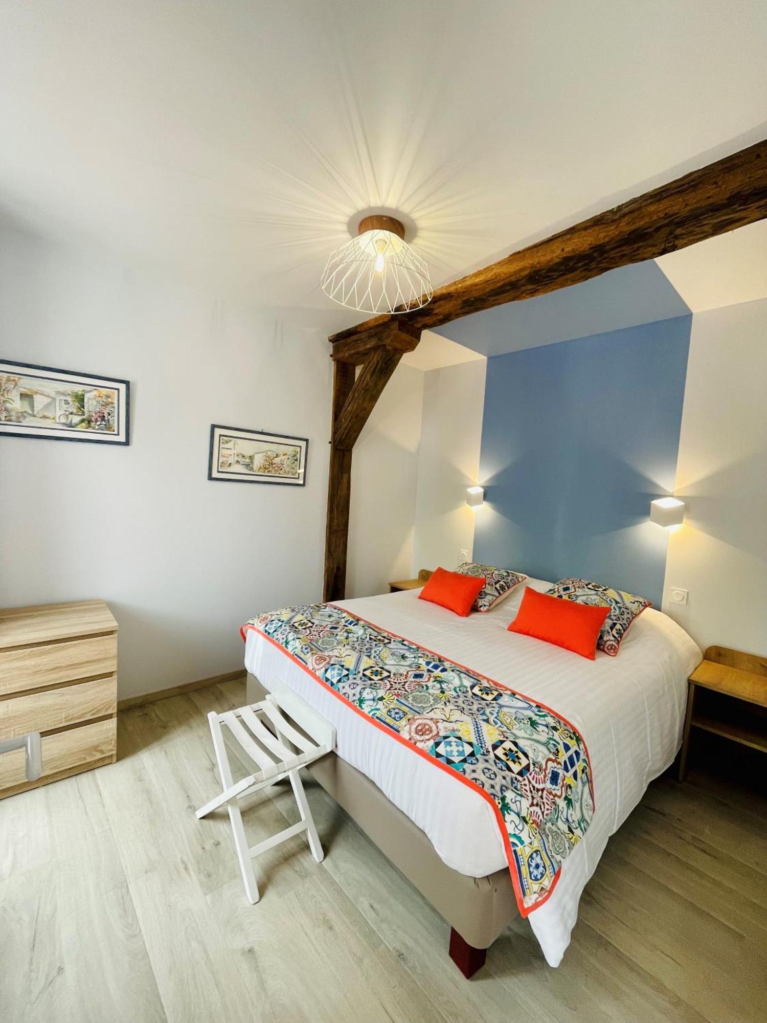 Chitenay Logis Auberge Du Centre מראה חיצוני תמונה